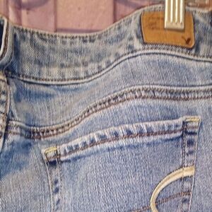 American Eagle Outfitters Blue High Rise Jeans with Classic Styling